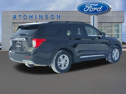 Certified 2023 Ford Explorer XLT w/ Equipment Group 202A image 5