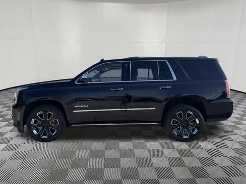Used 2019 GMC Yukon Denali w/ Denali Ultimate Package AWD/4WD image 9