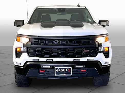 Used 2025 Chevrolet Silverado 1500 Custom Trail Boss AWD/4WD image 4