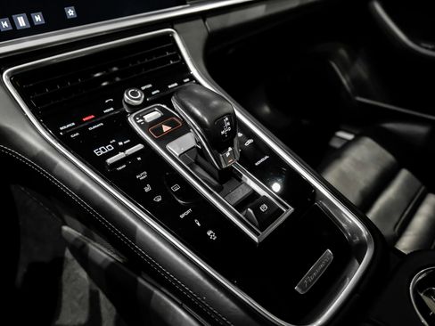 Used 2018 Porsche Panamera 4 AWD/4WD image 24
