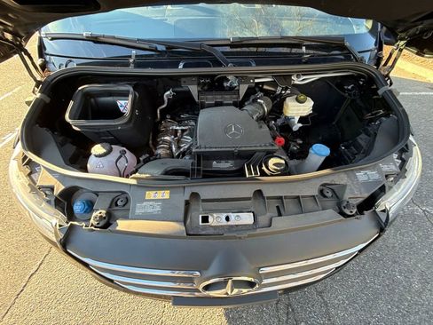 Used 2024 Mercedes-Benz Sprinter 3500 image 29