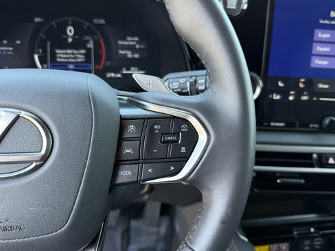 Used 2025 Lexus RX 350 FWD w/ Accessory Package image 24