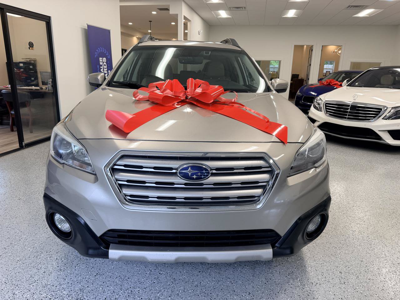Used 2017 Subaru Outback 2.5i Limited AWD/4WD image 10