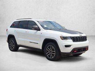 Used 2019 Jeep Grand Cherokee Trailhawk w/ Trailhawk Luxury Group AWD/4WD video 3