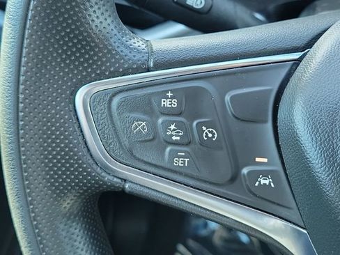 Used 2024 Chevrolet Malibu LT image 25