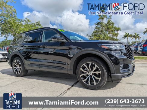 Certified 2025 Ford Explorer ST-Line AWD/4WD image 1