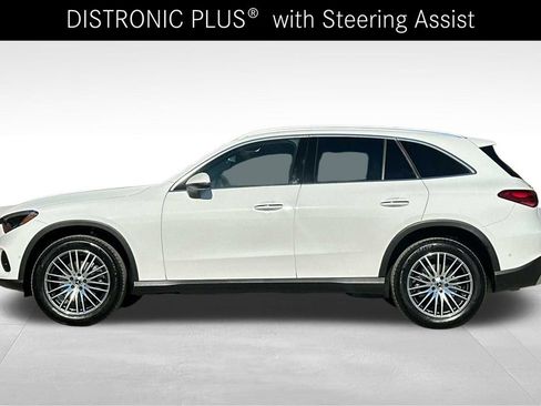 Certified 2026 Mercedes-Benz GLC 300 image 11