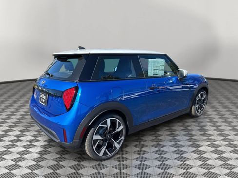 New 2026 MINI Cooper 2-Door Hardtop image 3