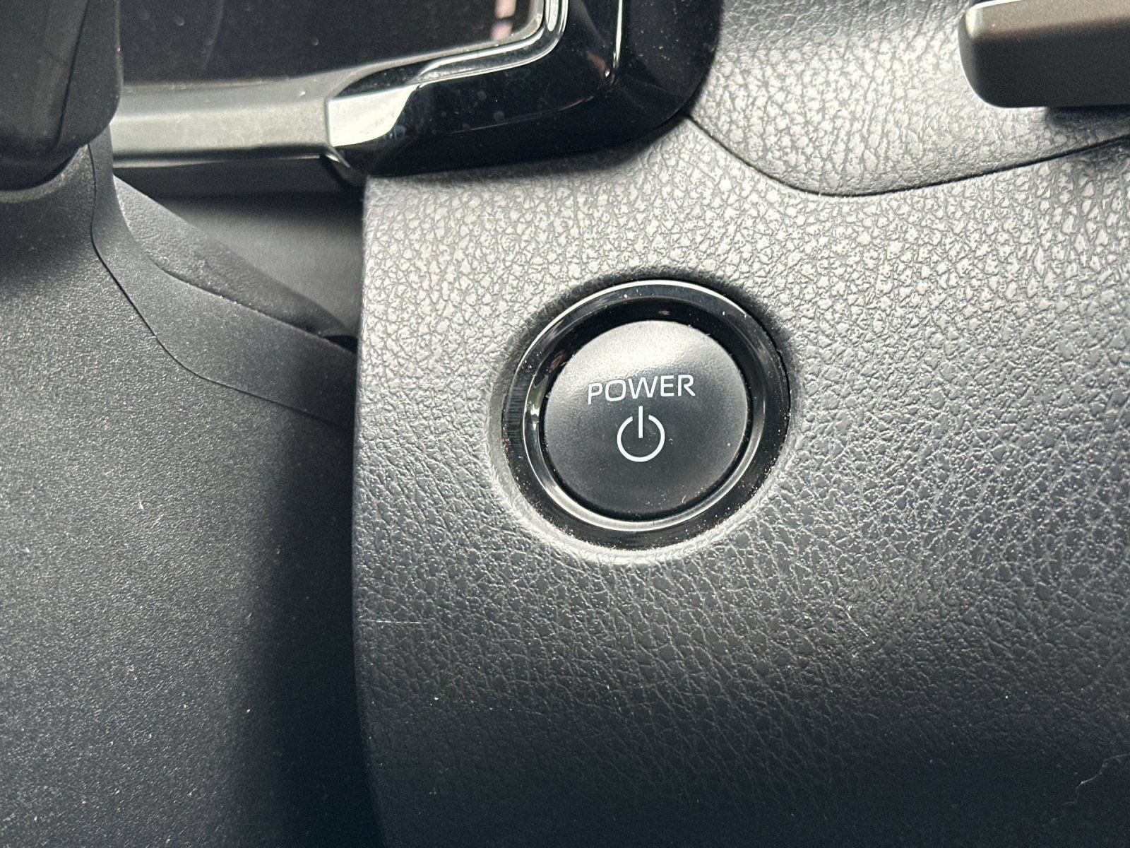 Used 2025 Toyota Camry LE FWD image 20