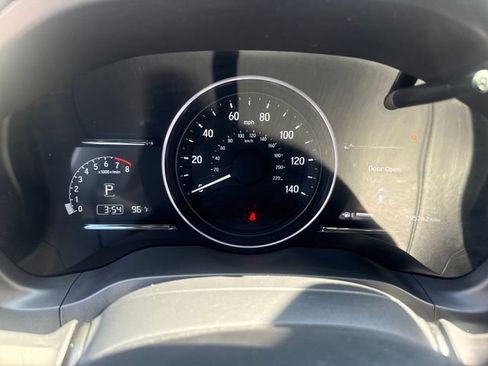 Used 2022 Honda HR-V EX-L image 12