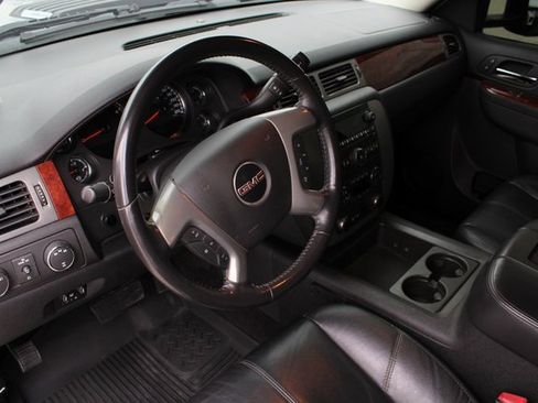 Used 2011 GMC Sierra 2500 SLT w/ Snow Plow Prep Package image 2