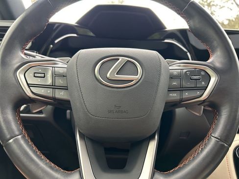 Used 2022 Lexus NX 250 FWD w/ Premium Package image 22