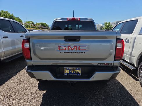 Used 2023 GMC Canyon AT4X AWD/4WD image 4