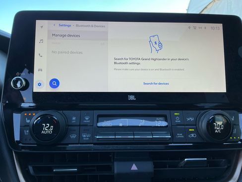 Used 2024 Toyota Grand Highlander AWD Hybrid image 12