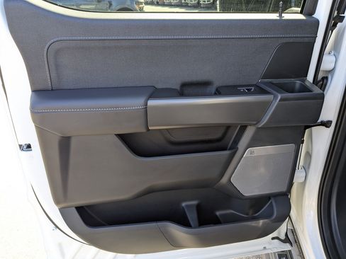 Certified 2025 Ford F150 Lariat w/ Equipment Group 501A Mid image 36