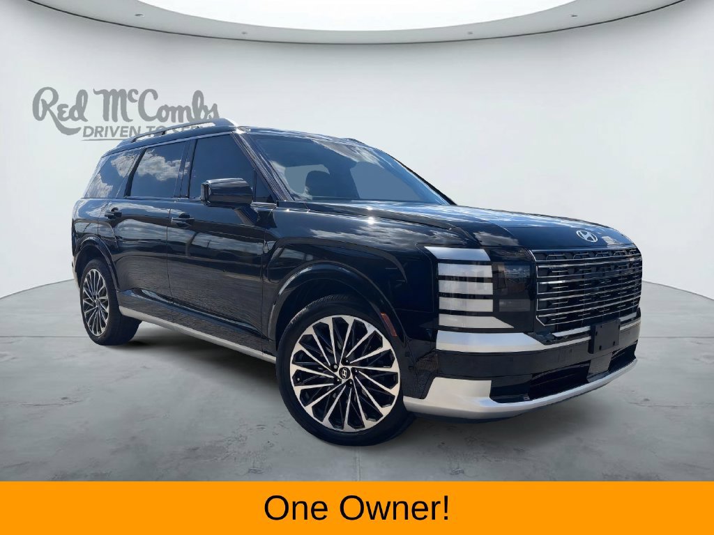 Used 2026 Hyundai Palisade Calligraphy FWD image 2