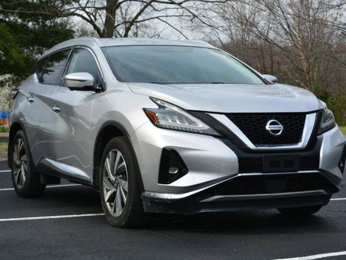 Used 2019 Nissan Murano SL image 3