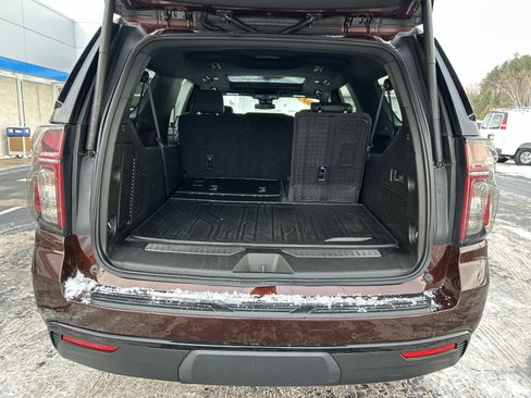 Used 2023 Chevrolet Suburban Z71 w/ Luxury Package image 26