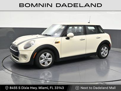 Used 2019 MINI Cooper 4-Door Hardtop w/ Signature Upholstery Package
