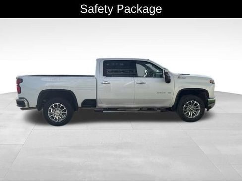 Used 2024 Chevrolet Silverado 2500 LTZ w/ LTZ Premium Package AWD/4WD image 9