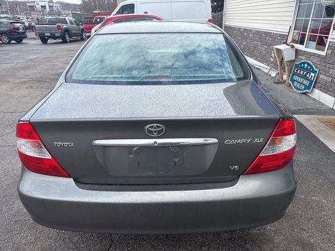 Used 2003 Toyota Camry XLE image 7