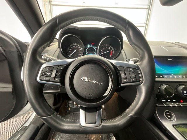Used 2019 Jaguar F-TYPE Coupe RWD image 7