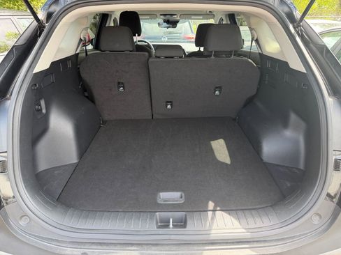 Used 2025 Kia Sportage LX image 30