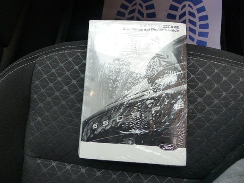 Used 2023 Ford Escape Active w/ Tech Pack #2 AWD/4WD image 49