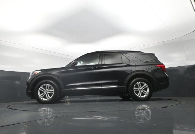 Used 2020 Ford Explorer XLT w/ Comfort Package AWD/4WD image 33