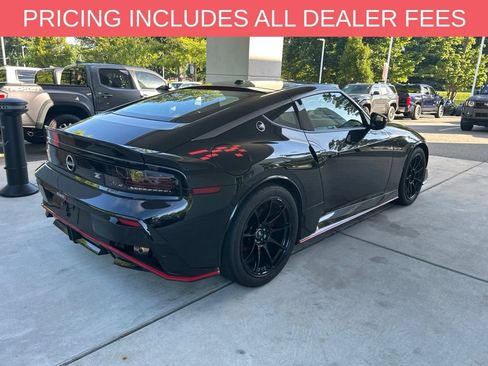 Used 2024 Nissan Z NISMO w/ Floor Mat Package RWD image 20