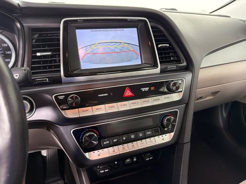 Used 2019 Hyundai Sonata SEL FWD image 13