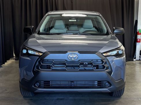 New 2026 Toyota Corolla Cross L image 3
