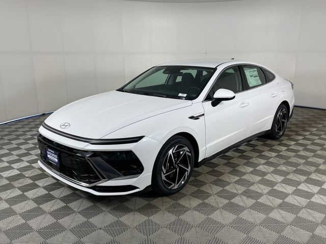 New 2026 Hyundai Sonata SEL AWD/4WD image 1
