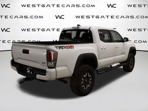 Used 2020 Toyota Tacoma TRD Sport image 44