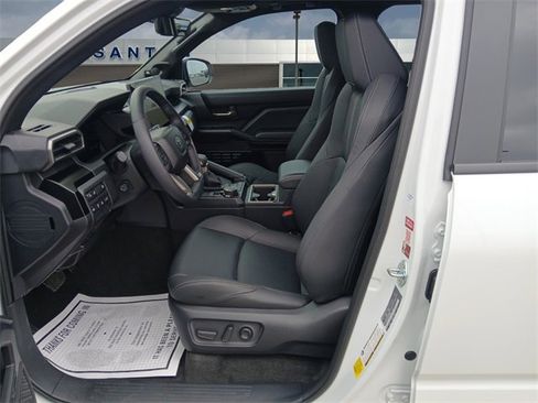 Used 2026 Toyota 4Runner Limited image 9