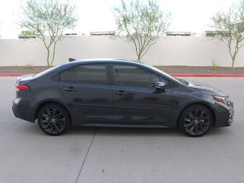Used 2026 Toyota Corolla SE w/ SE Package FWD image 4