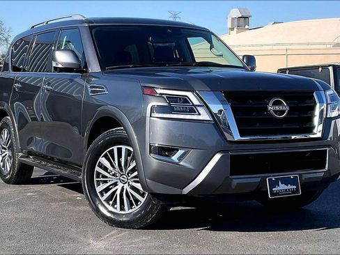 Used 2024 Nissan Armada SL image 38