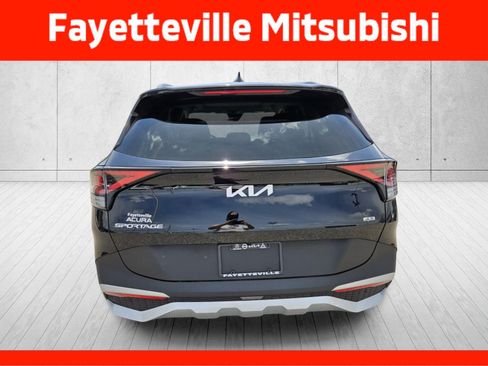 Used 2025 Kia Sportage EX w/ Premium Package AWD/4WD image 6