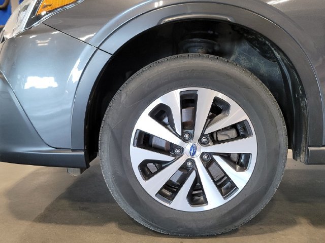 Used 2020 Subaru Outback Premium AWD/4WD image 12