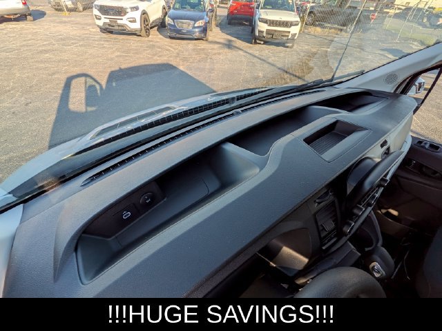 Used 2025 Ford Transit 250 Low Roof w/ Exterior Upgrade Package RWD image 27