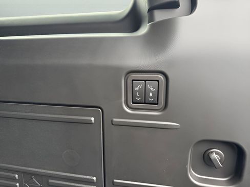 New 2025 GMC Hummer EV 3X image 13