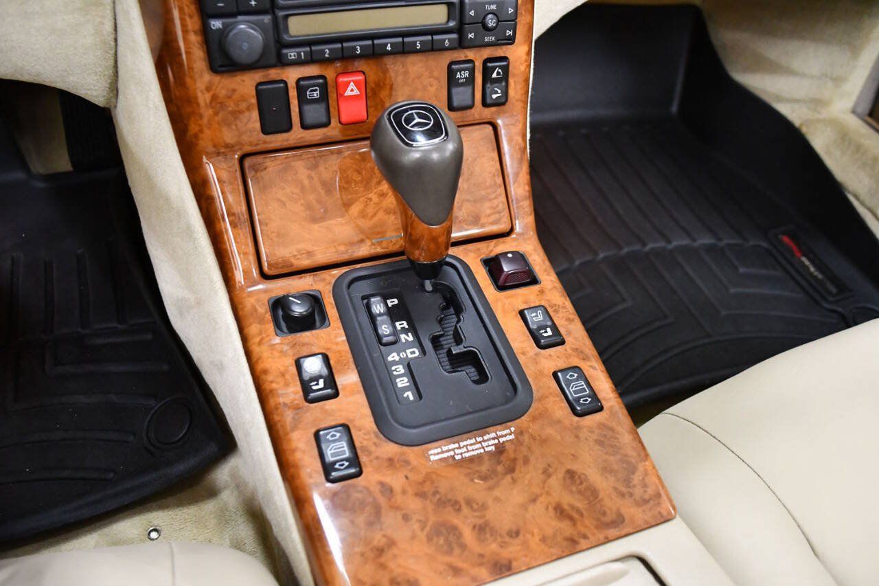 Used 1997 Mercedes-Benz SL 500 image 16
