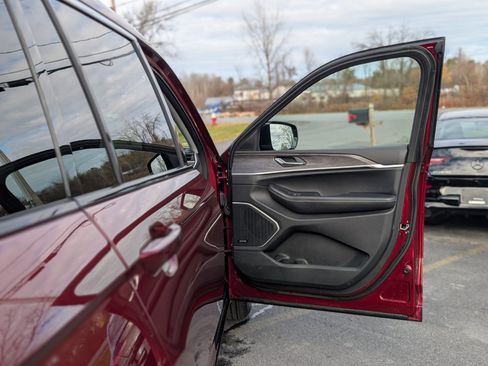 Used 2021 Jeep Grand Cherokee L Limited image 54