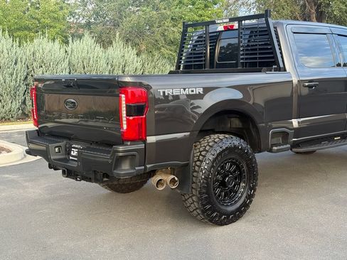 Used 2024 Ford F350 Lariat w/ Lariat Ultimate Package AWD/4WD image 10