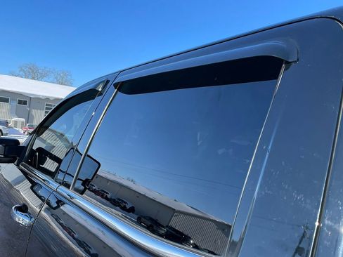 Used 2019 Chevrolet Silverado 2500 High Country w/ Duramax Plus Package image 9