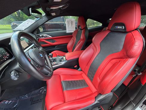 Used 2021 BMW M4 Coupe w/ Executive Package RWD image 27