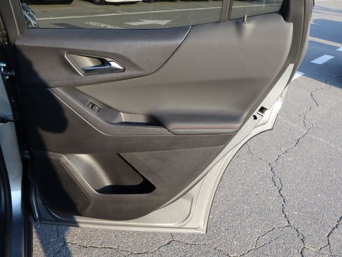 Used 2026 Chevrolet Equinox RS w/ Convenience Package III FWD image 33