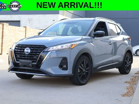 Used 2023 Nissan Kicks SR FWD image 1