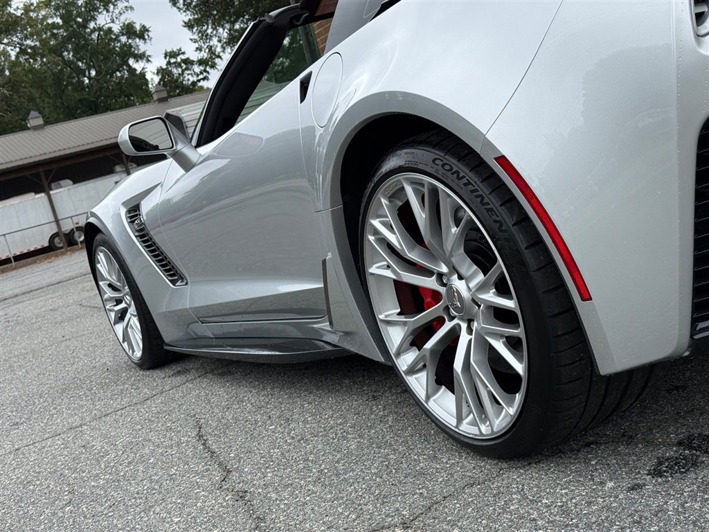 Used 2018 Chevrolet Corvette Z06 w/ Battery Protection Package RWD image 27