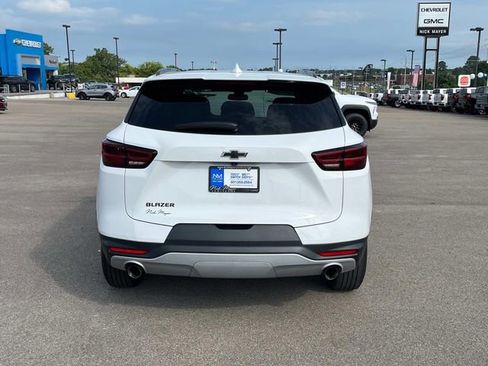 Used 2023 Chevrolet Blazer LT w/ Convenience Package image 5